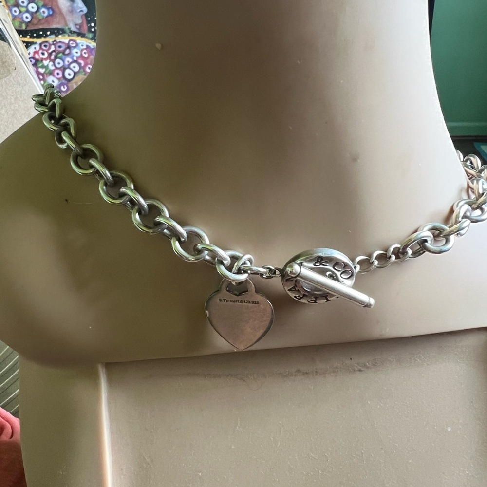 Authentic Tiffany toggle necklace.